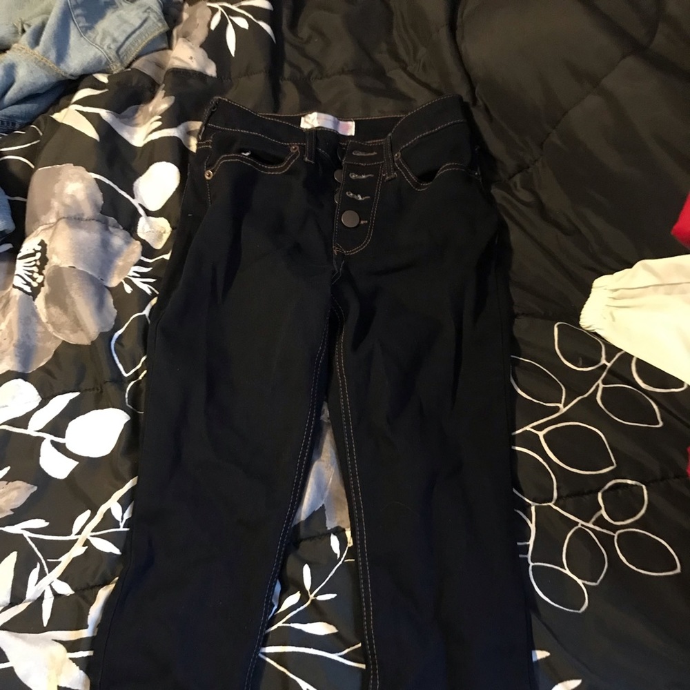 High waisted jeans